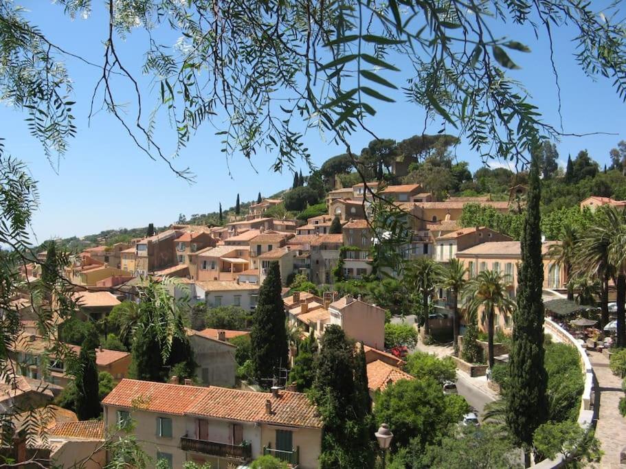 Lovely Flat In The Heart Of The Medieval City Ιέρ Εξωτερικό φωτογραφία