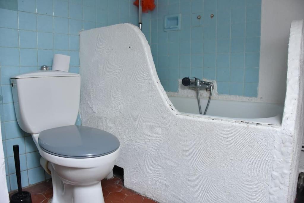 Lovely Flat In The Heart Of The Medieval City Ιέρ Εξωτερικό φωτογραφία